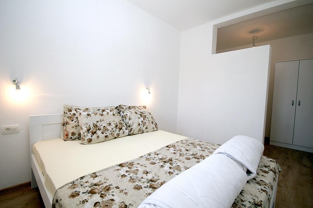 Apartmani Begovic Bar Exterior photo